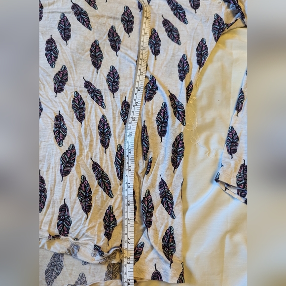 Pink Rose szXL lace & jersey cream feather long sleeve soft shirt EUC - Picture 6 of 8